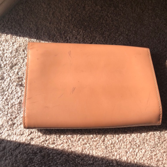 SOLD!!!!Authentic Louis Vuitton clutch - Picture 7 of 8